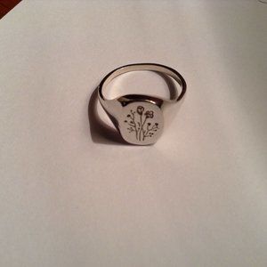Claus Wildflower Signet Sterling Silver Ring Size 6.5